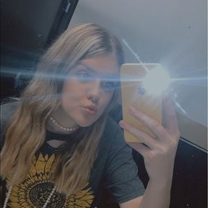 Meet your Posher, Annaka